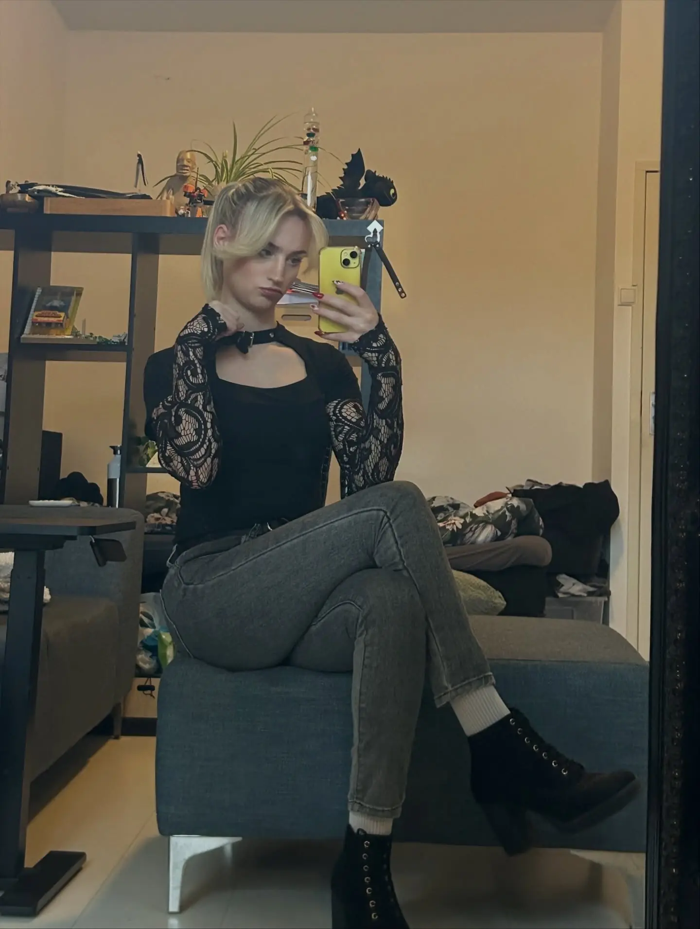 muse trans aux yeux clairs - Image 6